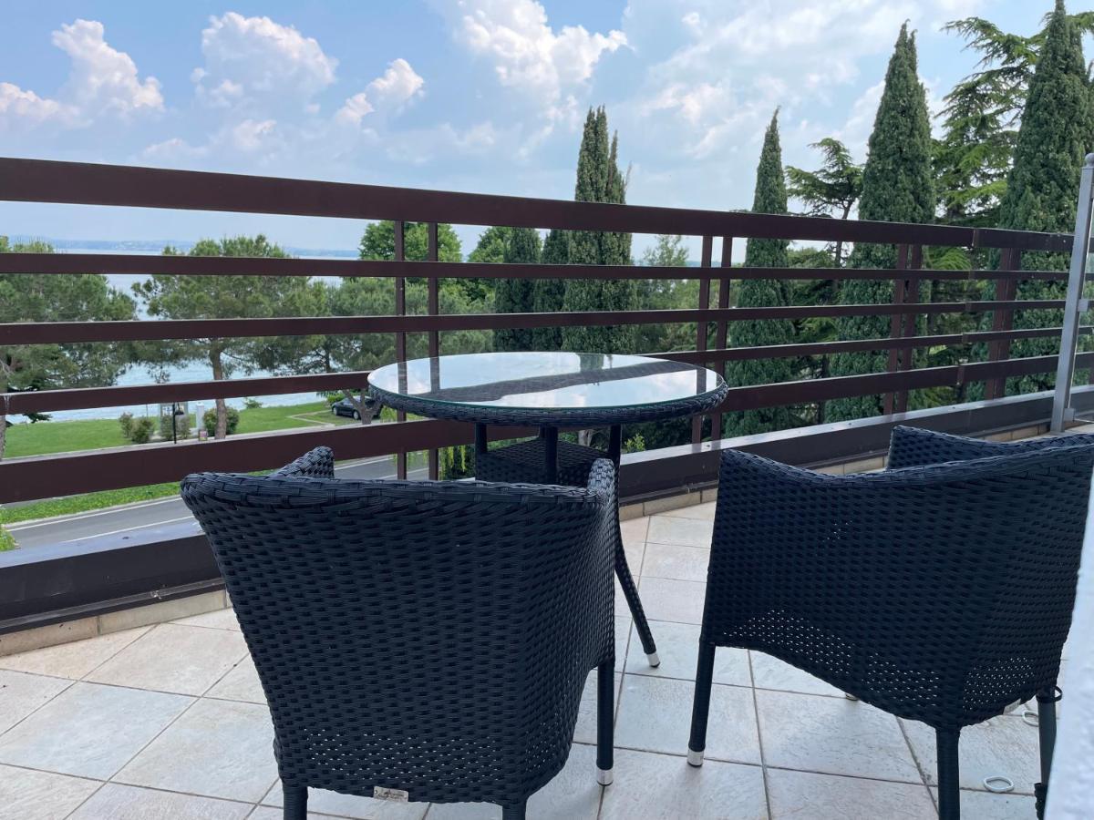 Residence Alexandra Stay Sirmione Exterior photo