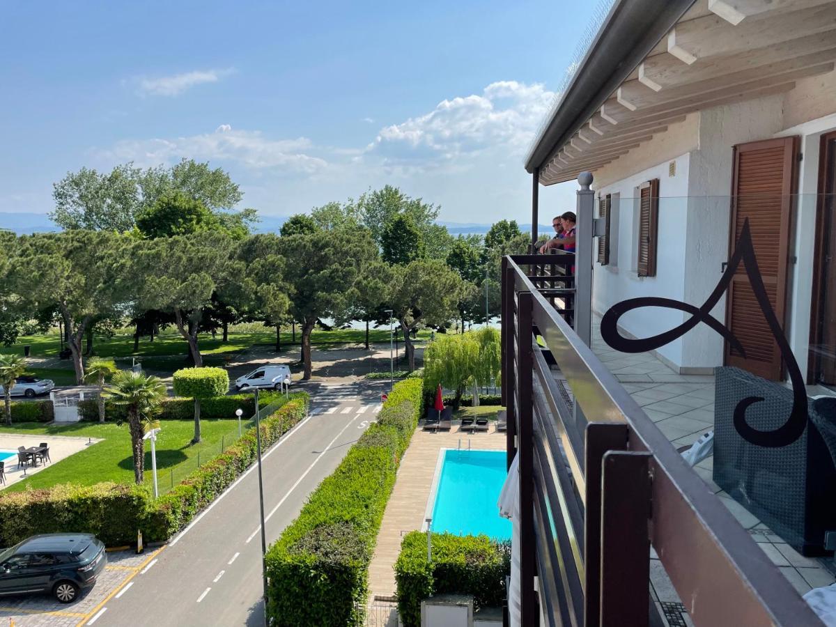 Residence Alexandra Stay Sirmione Exterior photo